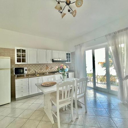 Casa Vacanze Mariafrancesca ايسكيا المظهر الخارجي الصورة