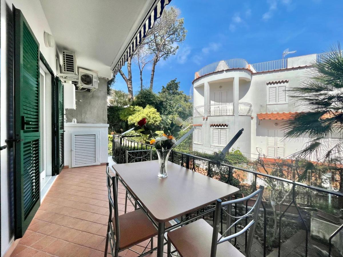 Casa Vacanze Mariafrancesca ايسكيا المظهر الخارجي الصورة